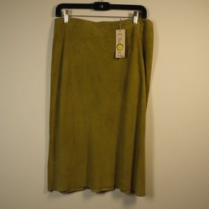 Glen Arthur for Chester 100% suede knee length skirt NWT Size 8